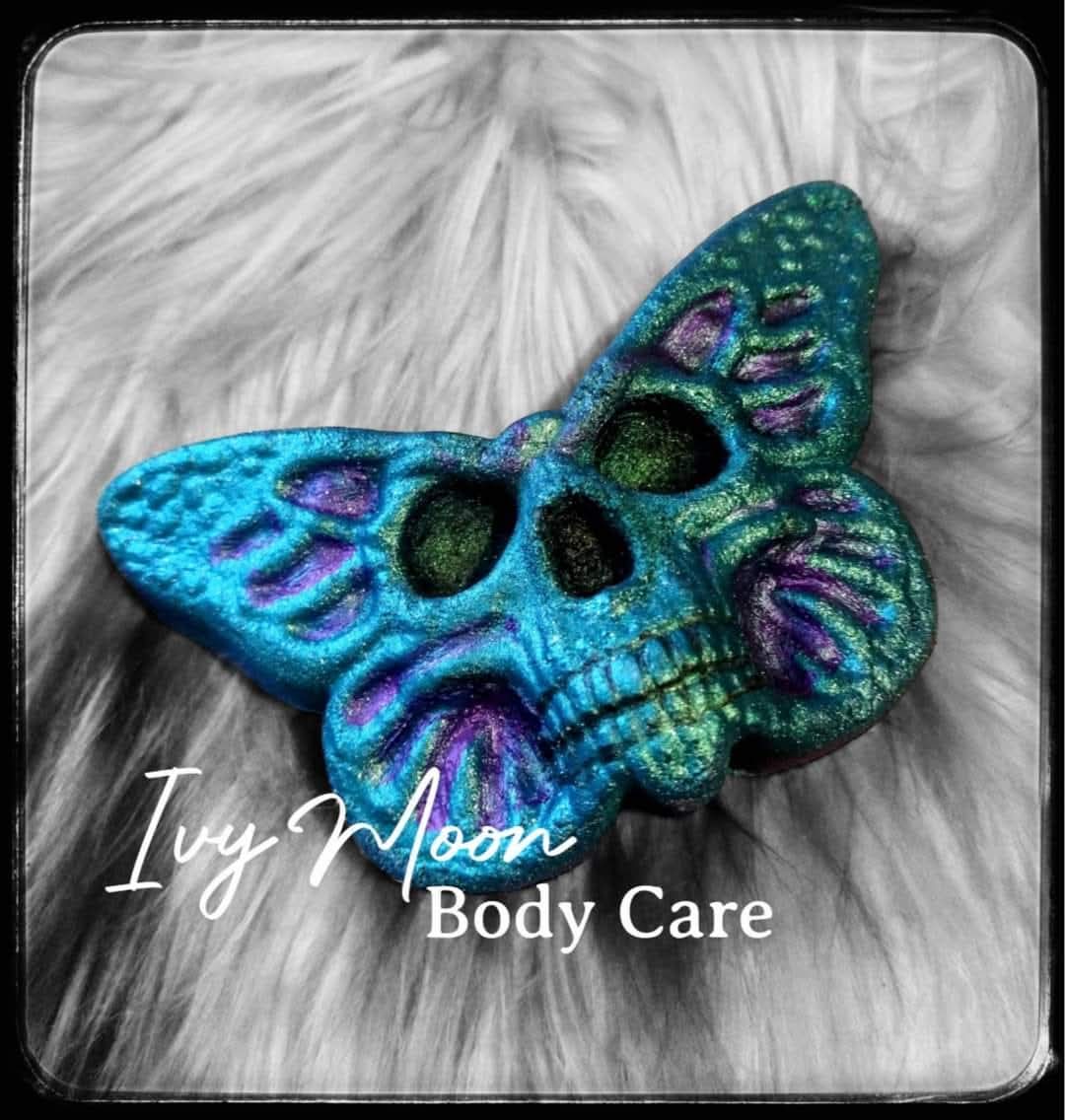 Skull Faced Moth Bath Bomb