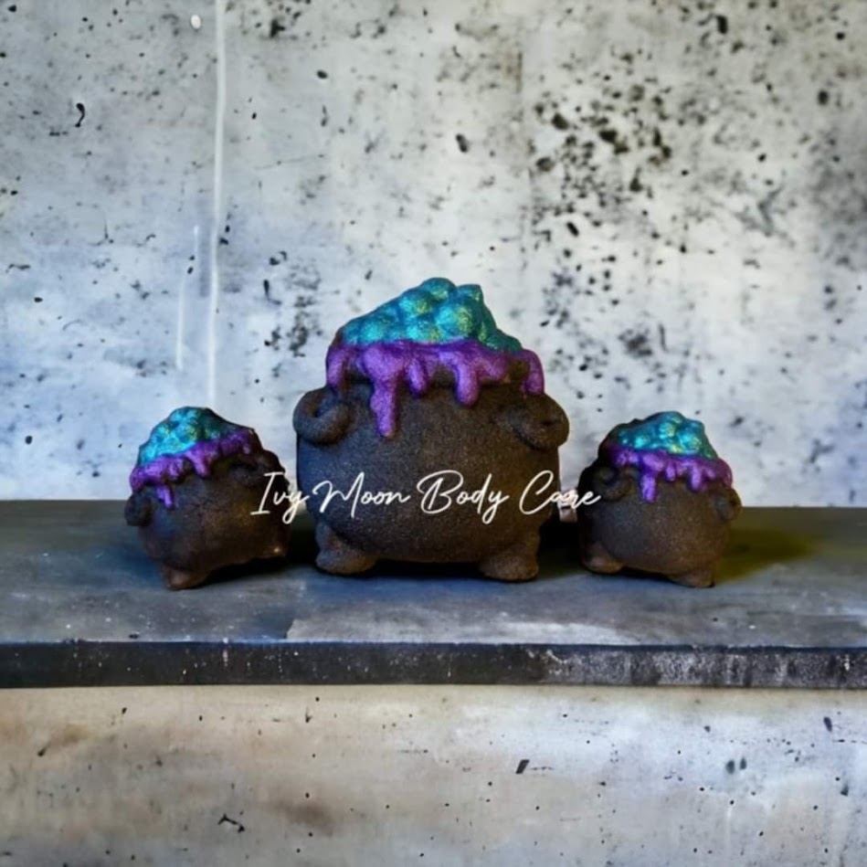 Cauldron Bath Bomb