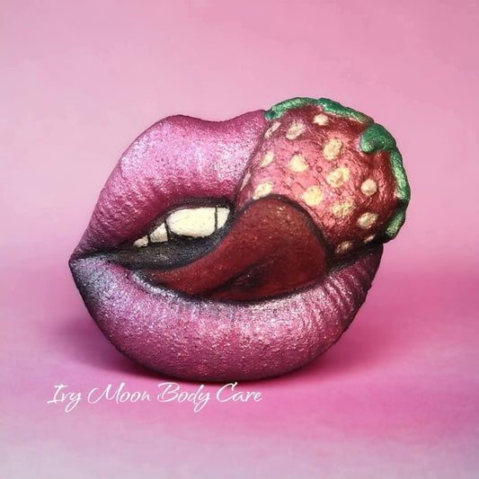 Strawberry Lips Bath Bomb