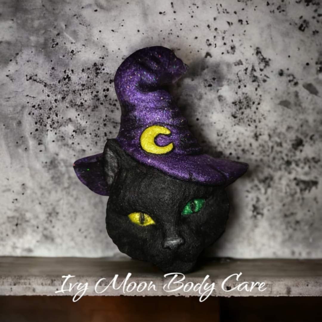 Witchy Cat Bath Bomb