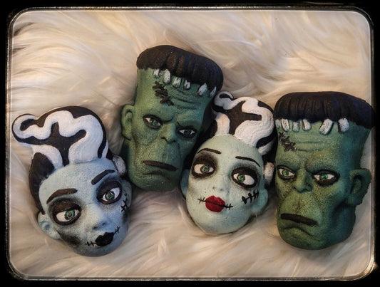 Frankenstein And Bride bath bomb